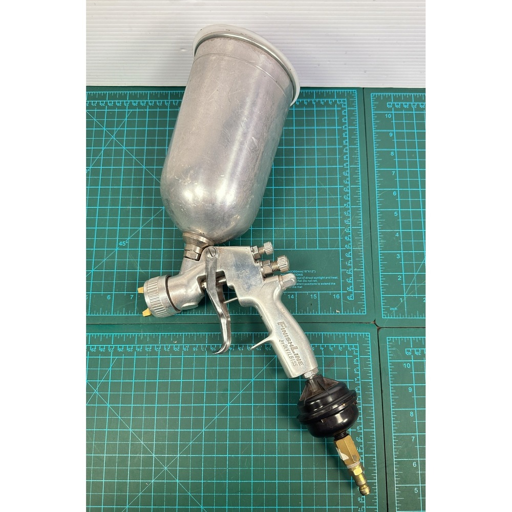 DeVilbiss FinishLine FLG3 HVLP Gravity Feed Spray Gun No. 3 Air Cap Aluminum